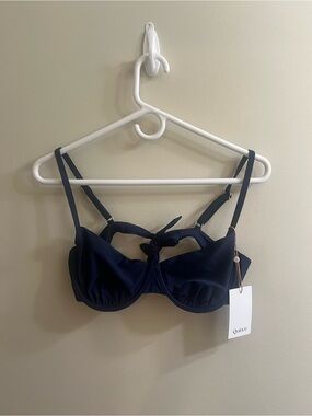 Quince Italian Demi Bikini Top Deep Navy Women’s Large NWT